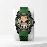 Montre de sport pour homme 44 mm, bracelet en silicone, verre minéral renforcé, cadran à aiguilles lumineuses, étanche, mouvement à quartz, design ajouré