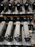 JUKIs DDL-5550N machine à point noué à 1 aiguille machine à coudre à plat pour la couture de matériaux lourds machine à coudre industrielle d'occasion