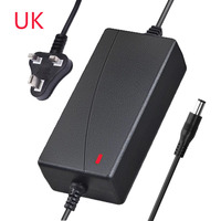 Adaptateur secteur universel de bureau 12V 5A 60W de haute qualité avec prise UK 3 broches pour bandes LED, moteurs DC et masseurs