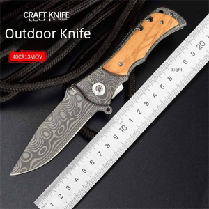 سكين جيب بشفرة من الفولاذ الدمشقي عالي الجودة ومقبض من خشب الزيتون للتخييم في الهواء الطلق والصيد التكتيكي والأعمال اليدوية قابل للتخصيص حسب الطلب - Product Image 2