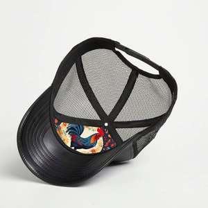 Gorra de béisbol de malla con parche tejido de animal bordado en 3D, estilo trucker de cuero y mezclilla, personalizada, venta al por mayor de fábrica, moda playa - Product Image 3