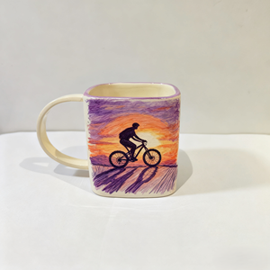 Taza de café de porcelana personalizada con patrón de foto de <span class=keywords><strong>ciclista</strong></span> y bicicleta pintado a mano, ideal para regalos de vacaciones - Product Image 5