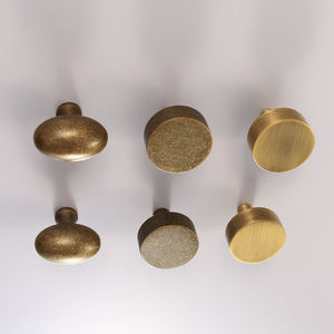 ملحقات للأدوات والأثاث الخزفية عتيقة مصنوعة من النحاس الأصفر بسعر الجملة مقبض درج باب خزانة ملحقات - Product Image 4