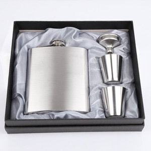 Bộ Bình Đeo Hông Bằng Thép Không Gỉ 6Oz 7Oz 8Oz Bộ Quà Tặng Cho Nam Kèm Ly Bắn Phễu Đựng Rượu Bằng Da Bình Đeo Hông Ly <span class=keywords><strong>Whisky</strong></span> - Product Image 1