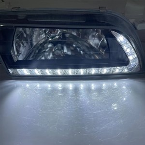 Une paire de phares noirs pour voiture AE100 AE104, modification de phares <span class=keywords><strong>LED</strong></span>, 1992 à 1995 pour Toyota Corolla - Product Image 1