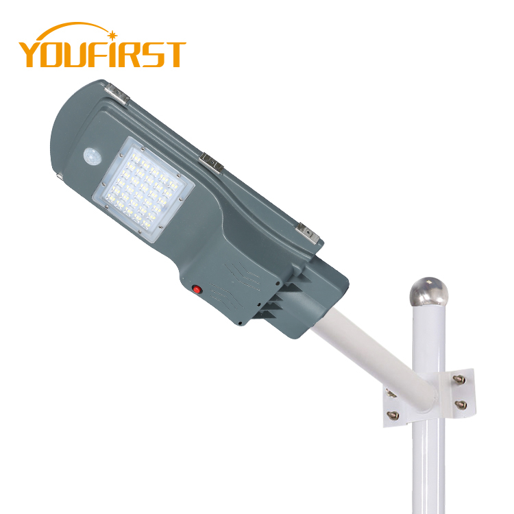Alto lumen al aire libre ip65 20 vatios 40 vatios de 60 vatios integrado Luz de calle llevada solar todo en uno
