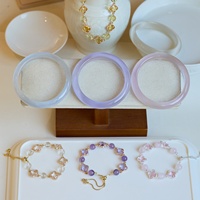 Bracelet en pierre œil de chat cristal blanc naturel avec un fini haut de gamme