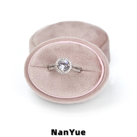 Boîte à bague ovale en velours personnalisable, boîte de présentation de bijoux douce, boîte de rangement portable pour mariage, anniversaire, emballage cadeau, boîte à bijoux