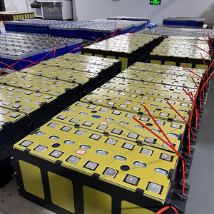 Batterie Lifepo4 12V 400Ah 24V 48V 100Ah 200Ah 300Ah Batteries au lithium-ion gel avec Bms - Product Image 5