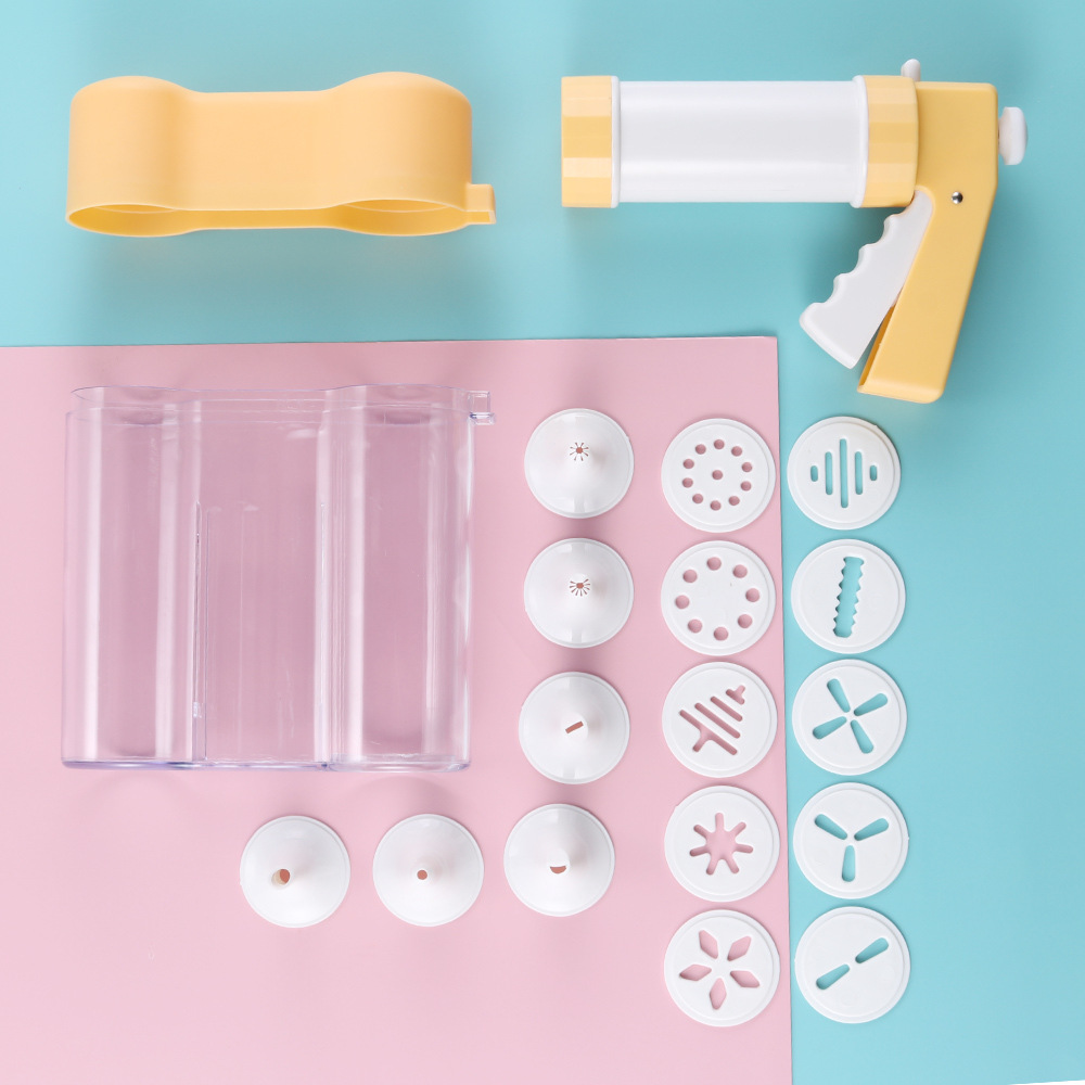 Pistola laminadora manual con estuche blanco de almacenamiento.