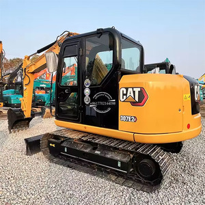 Excavatrice d'occasion Caterpillar Cat 307E2 de 7 tonnes pour usage agricole, en excellent état, avec pince hydraulique - Product Image 1