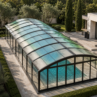 Plaque de polycarbonate solide gaufrée anti-reflet pour toiture de piscine résidentielle privée
