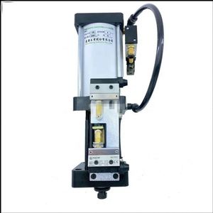 <span class=keywords><strong>Cylindre</strong></span> pneumatique ANDUUK CNC 6 tonnes (6000 kg) 15 mm pour broche BT30 ou BT40, machine de fraisage ATC, amplificateur de broche, <span class=keywords><strong>cylindre</strong></span> d'air - Product Image 5