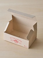Boîte en papier kraft en forme de maison personnalisable pour l'emballage de bonbons et de biscuits avec logo imprimé