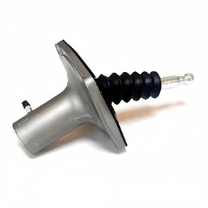 Cylindre maître d'embrayage 9700515050 20458737 Cylindre principal d'embrayage pour pièces détachées de camions lourds américains - Product Image 1