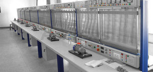 Sistema de Entrenamiento Práctico de Habilidades Eléctricas Avanzadas, Equipo de Electricista de 4 Estaciones de Trabajo para Educación en Ingenierí<span class=keywords><strong>a</strong></span> - Product Image 4