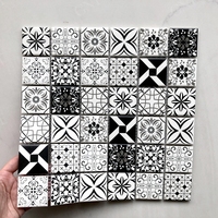 Designs marocains couleur forme carrée carreaux de céramique en porcelaine émaillée motif mosaïque carreaux de mosaïque