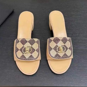 Manufacturer Fashionable Women's <b>slippers</b> Travel Versatile Sandals Open-toe Comfortable One-shoulder <b>slippers</b> - Product Image 2