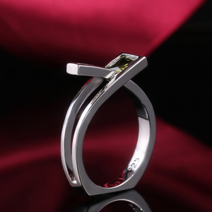 Anello creativo da donna con design scintillante intarsiato, gioielli alla moda in stile street style - Product Image 2
