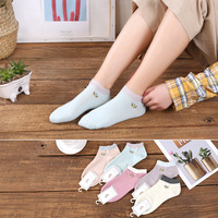Chaussettes basses 100% coton pour femmes, sur mesure, vente en gros, Logo coréen blanc, Logo de marque, broderie de sport, rose en vrac