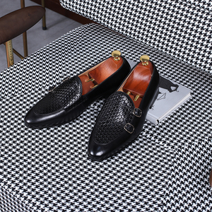 Chaussures habillées italiennes pour hommes en <span class=keywords><strong>cuir</strong></span> véritable gaufré tressé, patinées à la main, pour le bureau et les occasions formelles - Product Image 4