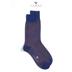 कस्टम लोगो पुरुषों की पोशाक उच्च-अंत ठोस रंग हल्का और अबाधित मध्य ट्यूब मोजे - Product Image 3