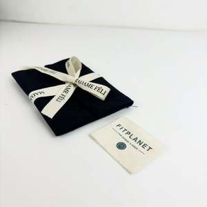 Sacs cadeaux en tissu de coton à rabat personnalisé, pochettes en toile recyclables avec lien pour bougie, écologiques et élégants - Product Image 1