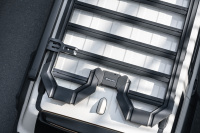 Accessoires extérieurs automatiques Acier au carbone Universel 4x4 Offroad Facile à installer Pièces noires Supports de montage rétractables pour auvent