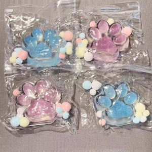 Jouet Squishy Populaire Patte de Chat Scintillante en Cristal - Texture Gelée Anti-Stress pour Enfants et Adultes, Cadeau de Décompression, Jouet Patte de Chaton - Product Image 1