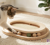 Tapis d'escalade et griffoir de luxe en laine pour chat, jouet interactif avec circuit de balles et broyeur de griffes pour chats d'intérieur, design moderne et sûr