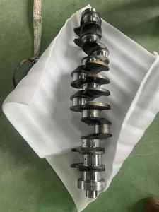 El cigüeñal del motor 3931579F 1775228 2008030 2133515 es aplicable a los componentes del motor 1004 DC13 - Product Image 2