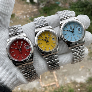 Reloj de Buceo Automático STEELDIVE SD1933 con Esfera Blanca de 39 mm, Caja de Acero Inoxidable Pulido, Movimiento NH35 y Fecha - Product Image 5