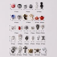 Halloween Nail Art Accessoires 30 Styles 8pcs/pot Alliage Crâne Araignée Citrouille Croix Fantôme Festival Décorations Ongles Strass