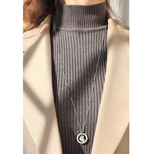 ヨーロッパレトロ英語ラッキーチェーンハートペンダントロングネックレスセーターチェーンチタンスチール18K金メッキM041-2 - Product Image 4