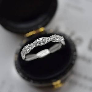 Anello a spirale da donna con design a linea semplice per uso quotidiano - Product Image 6