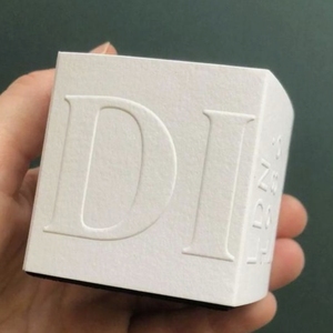 도매 예술 질감 단단한 종이 상자 포장 매트 라미네이션 맞춤형 로고 디자인 친환경 페이스 크림 및 스킨 케어 - Product Image 2