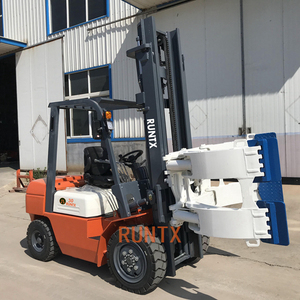 Carretilla elevadora diesel 3t con accesorios giratorios - Product Image 1