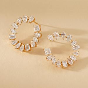 ต่างหูเพชรเม็ดเดี่ยวคุณภาพสูง 5.80 กะรัต ทอง 14k เครื่องประดับเจ้าสาว - Product Image 3