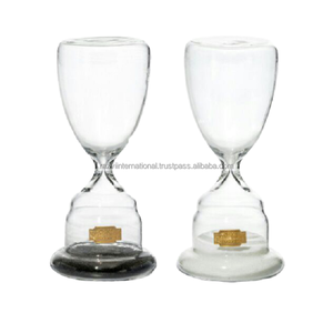 Personnalisé sablier en verre de couleur unique sablier décoratif en diamant minuteur de verre de cinq minutes - Product Image 4