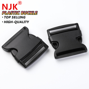 Cinturón de cuero al por mayor Hebilla de plástico Cinturón de sujeción de buena calidad Hebilla de plástico de liberación rápida resistente - Product Image 1