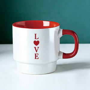 Taza de Cerámica Roja <span class=keywords><strong>XOXO</strong></span> - Taza de Café de 16 oz con Estampado Blanco, Regalo del Día de San Valentín para Ella - Product Image 4