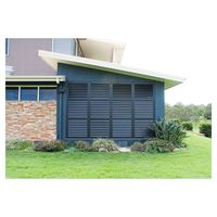 Fenêtre à persiennes en aluminium avec moustiquaire intégrée, norme australienne pour villa