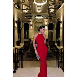 Robe de soirée longue rouge Noah avec détails en pierres, taille empire, robe de cérémonie pour banquets, mariages et soirées de gala, taille XS - Product Image 3