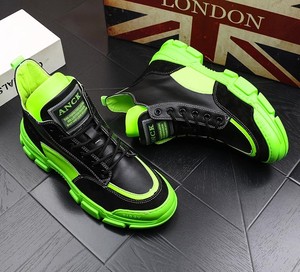 Chaussures montantes pour hommes et garçons, à semelle épaisse, style tendance et moderne, pour sports de plein air, loisirs, skateboard, petites chaussures blanches - Product Image 4