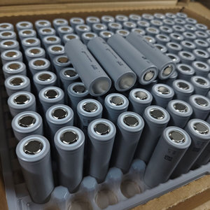 Batería Tenpower INR21700 50XG 3.6V 3.7V, Celdas de Iones de Litio 21700 de 5000mAh, Alta Corriente de Descarga con <span class=keywords><strong>la</strong></span> Resistencia Interna Más Baja - Product Image 3