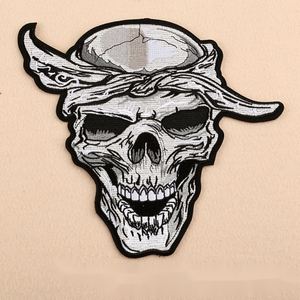 Patchs brodés thermocollants en feutre non tissé écologique, motif crâne motard personnalisé pour chapeaux, vente en gros - Product Image 2