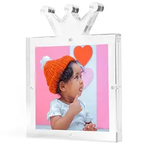 Premium Quality Unique Crown Design Freestanding Photo Display Clear Acrylic Magnetic Picture Frame