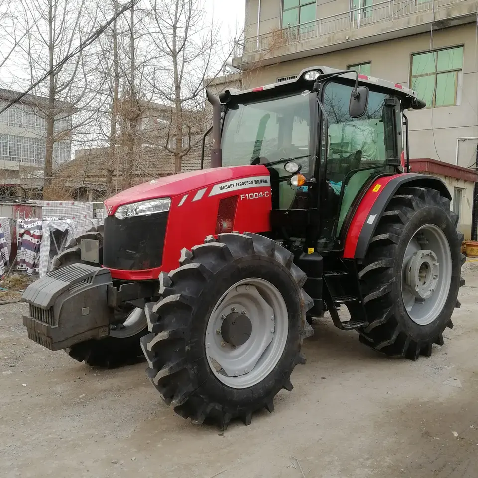 El tractor MF1004hp es un tractor de segunda mano completamente nuevo con especificaciones asequibles y baratas de 4*4.