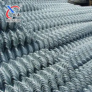 Hot Dipped Galvanized Wire Mesh Fence Wholesale 8 Foot Galvanized Chain Link Fence