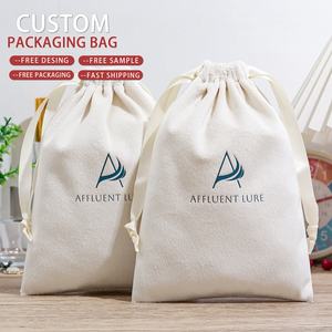 <span class=keywords><strong>Pochette</strong></span> en velours <span class=keywords><strong>beige</strong></span> haut de gamme avec cordon de serrage, pour <span class=keywords><strong>mariage</strong></span>, Noël, fête, logo personnalisé imprimé, sac cadeau doux pour cosmétiques, sac anti-poussière pour colliers - Product Image 1